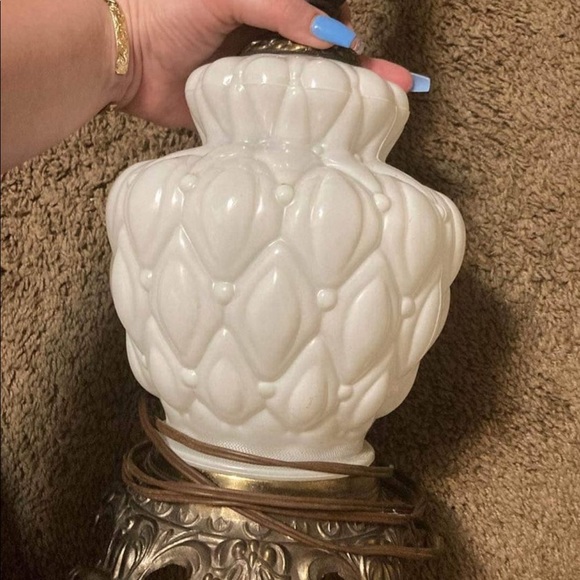 Antique vintage lamp set (2) brand is headco - Picture 4 of 4